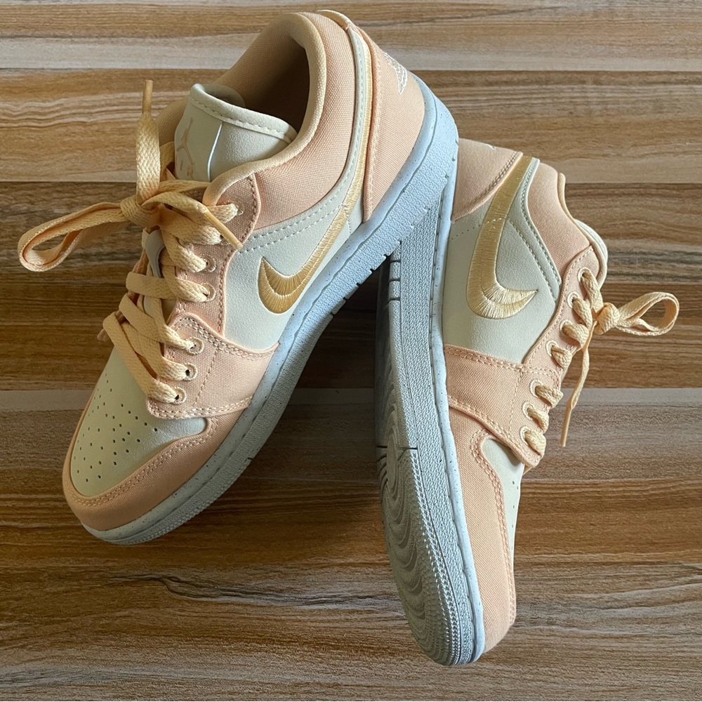 Women’s Nike Air Jordan 1 Low